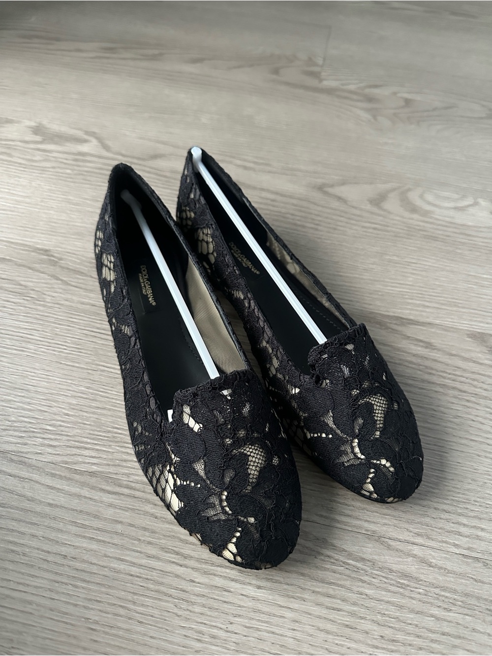 Dolce & Gabbana Black women's lace ballet flat